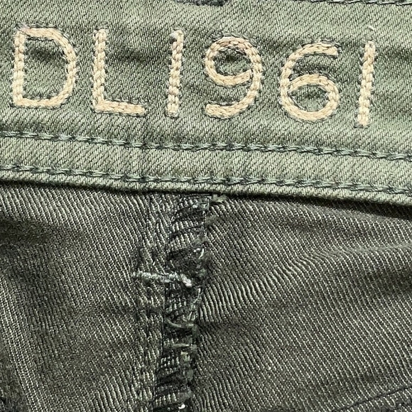 DL1961 Emerald Green Denim - Picture 5 of 7